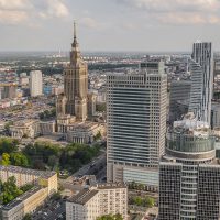 Dlaczego warto odwiedzić stolicę i jaki nocleg w Warszawie wybrać?