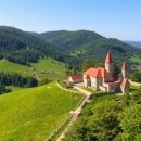 Gdzie spać w Kalwarii Zebrzydowskiej — wybór noclegu blisko sanktuarium i atrakcji UNESCO z uwzględnieniem komfortu i lokalizacji